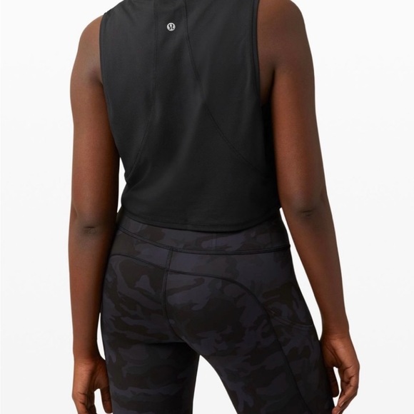 lululemon athletica Black muscle crop tank Top - Picture 2 of 4